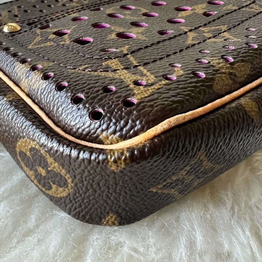 Louis Vuitton Perforated Monogram Clutch - Picture 5 of 10